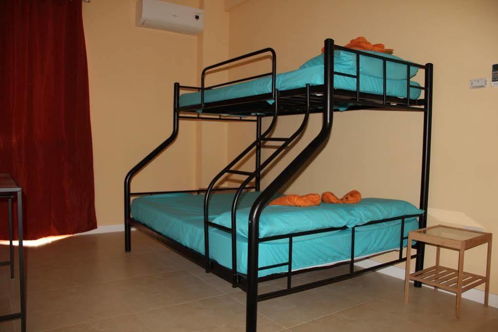 Reef Beach Houses Siargao Esterno foto